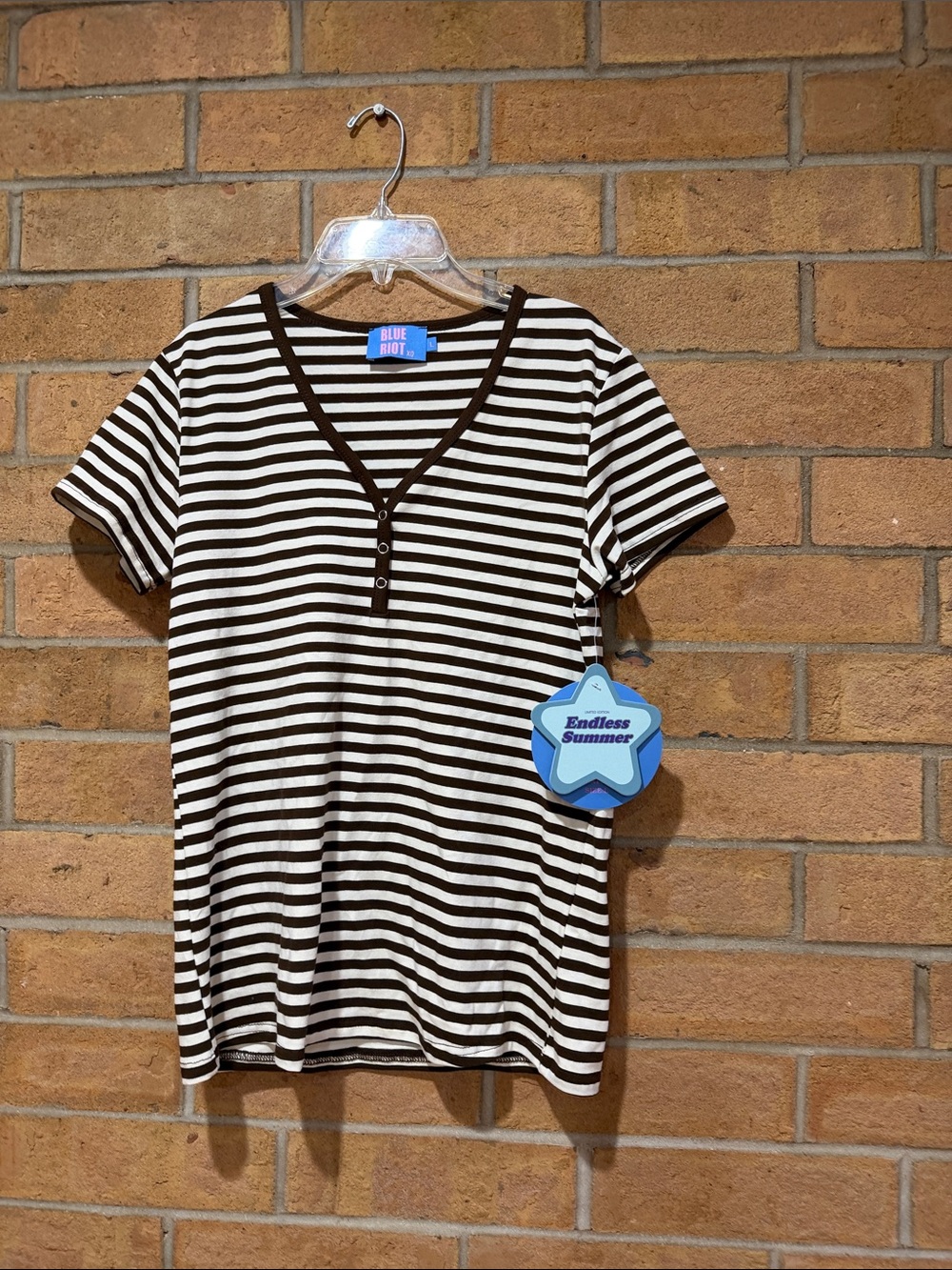 Blue Riot Black & White Striped V-Neck Button-Front Tee.Cotton